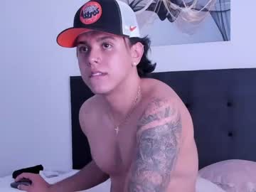 Cock Jockeys Gay Cams Presents Tommy_coltton Showing Hairy Style Buttplug Hd Free Webcam Show